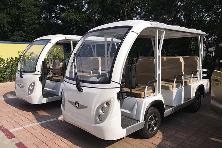 11座燃油觀光車