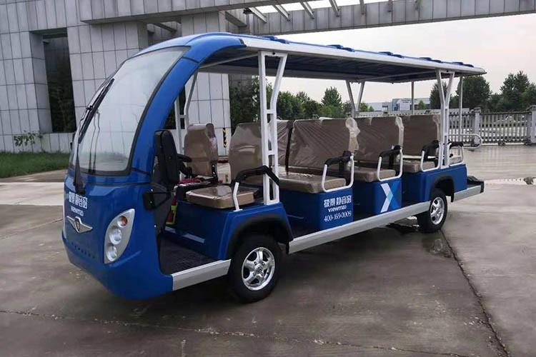 極景門窗11座電動(dòng)觀光車操作簡便