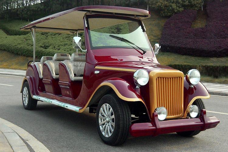 電動(dòng)老爺車的任何導(dǎo)電部分和可觸及的部分對地電壓的峰值應(yīng)當(dāng)小于42.4V（交流）或60V（直流）