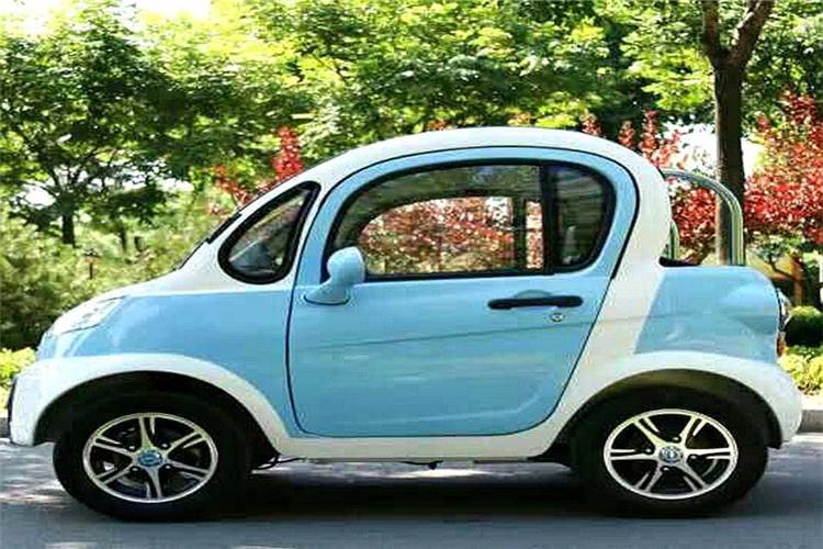 新能源電動車用電機在滿足汽車行駛功能的同時，還應考慮行駛時的舒適性、環(huán)境適應性和一次充電的續(xù)駛里程等性能