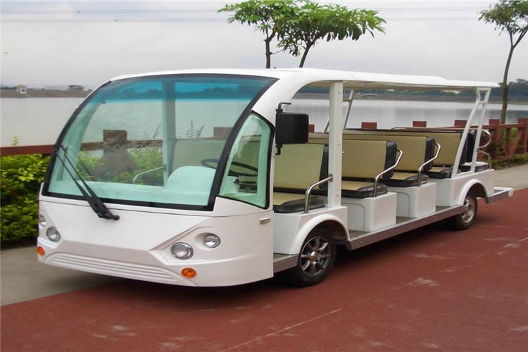 隨車吊山東電動觀光車的銘牌及車身編號要求網(wǎng)站內(nèi)容正確，打印字跡清晰、間隔均勻、排列整齊