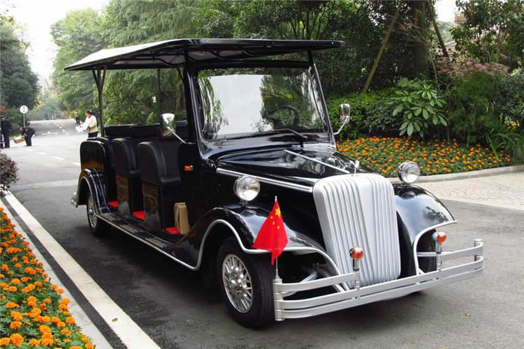 在雨水較多的南方地區(qū)，山東電動老爺車電器件很容易出現(xiàn)進水短路的情況