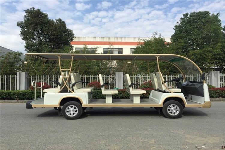 山東電動觀光車采用的是電機(jī)與車輪成為一體直接驅(qū)動