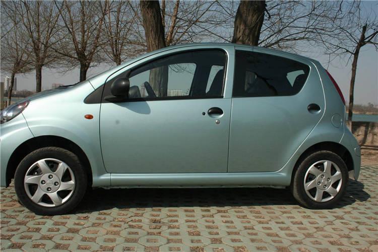 一般如果山東新能源電動車的油路和電路出現(xiàn)故障后，就會使發(fā)動機(jī)在工作時(shí)就會增大噴油量，自然油耗也就增大了